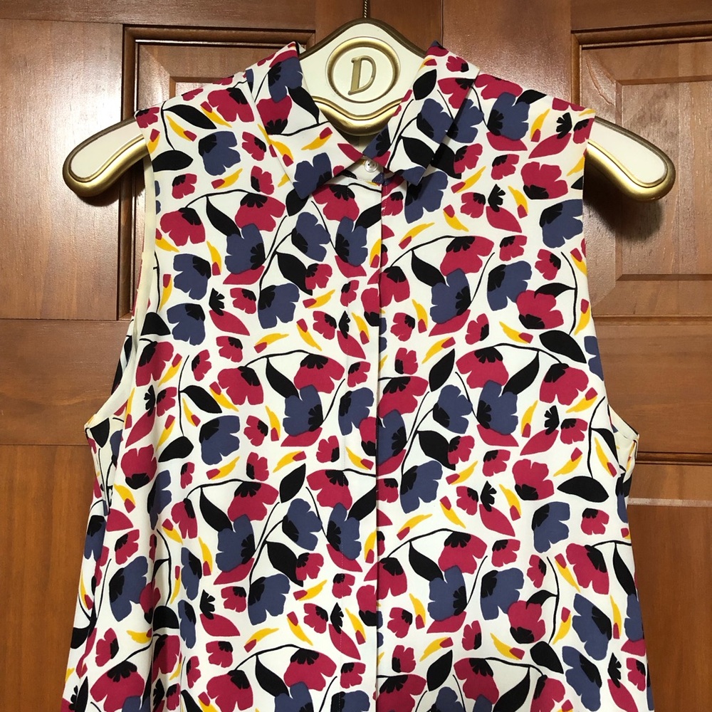Anne Klein Slight High Low Lined Dress w/Hidden Button Down Front & Side Pockets